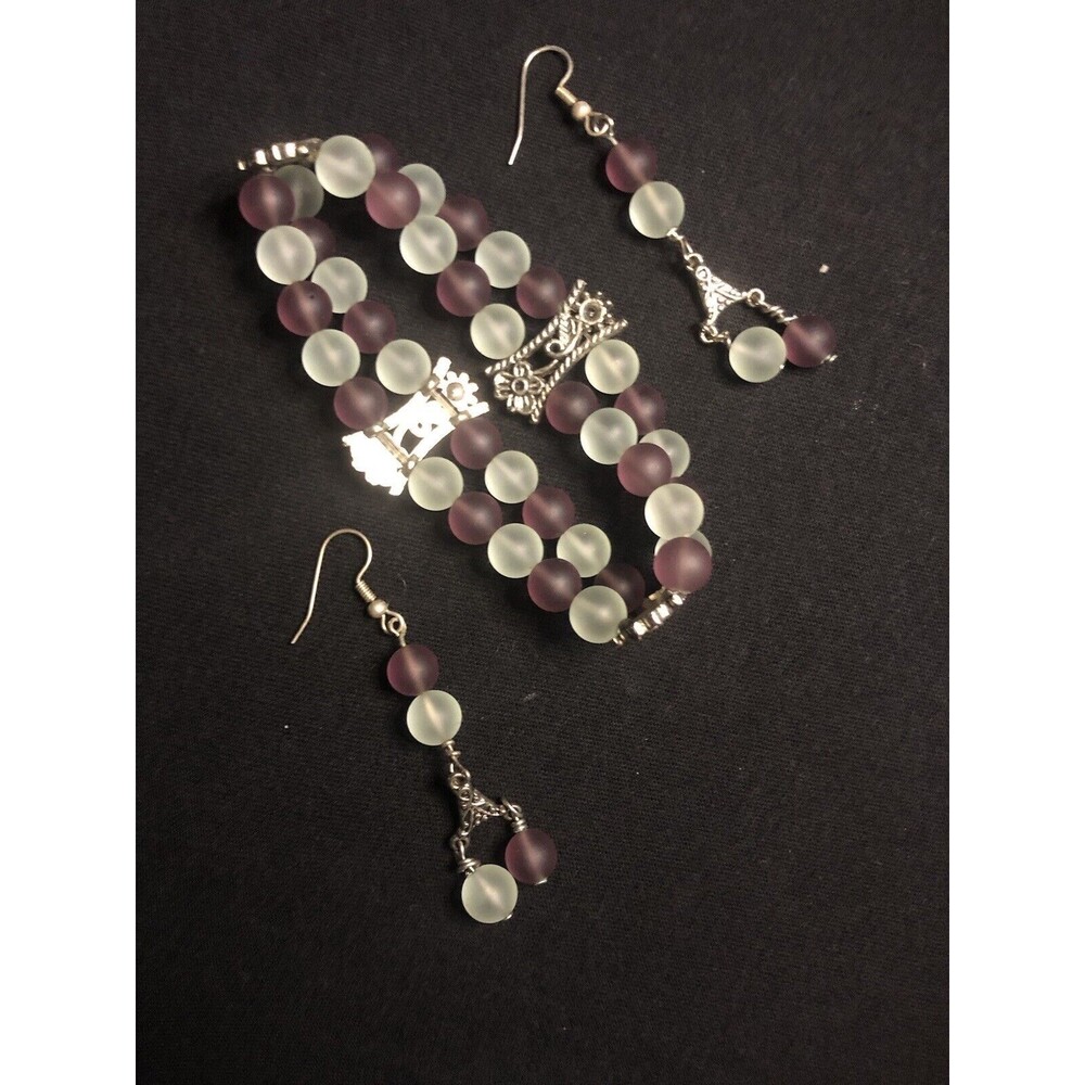 Hand crafted Bead Bracelet and earring set